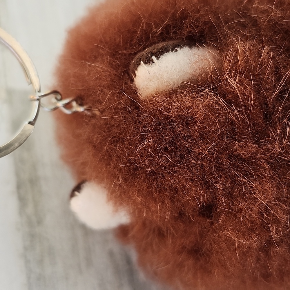 TERRA BABY ALPACA FUR KEYCHAIN/BAG CHARM - Picture 3 of 7